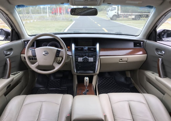 雅閣二手汽車_07年7代半雅閣二手車價格_二手雅閣現在多少錢