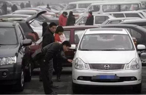抖音上的便宜二手車(chē)有啥套路_抖音低價(jià)二手車(chē)套路_抖音買(mǎi)二手車(chē)
