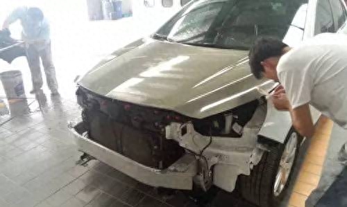新車(chē)變成事故車(chē)_事故新車(chē)變車(chē)怎么處理_新車(chē)變事故車(chē)