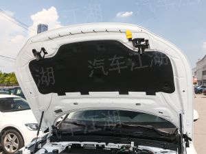 直升機(jī)商務(wù)車配置