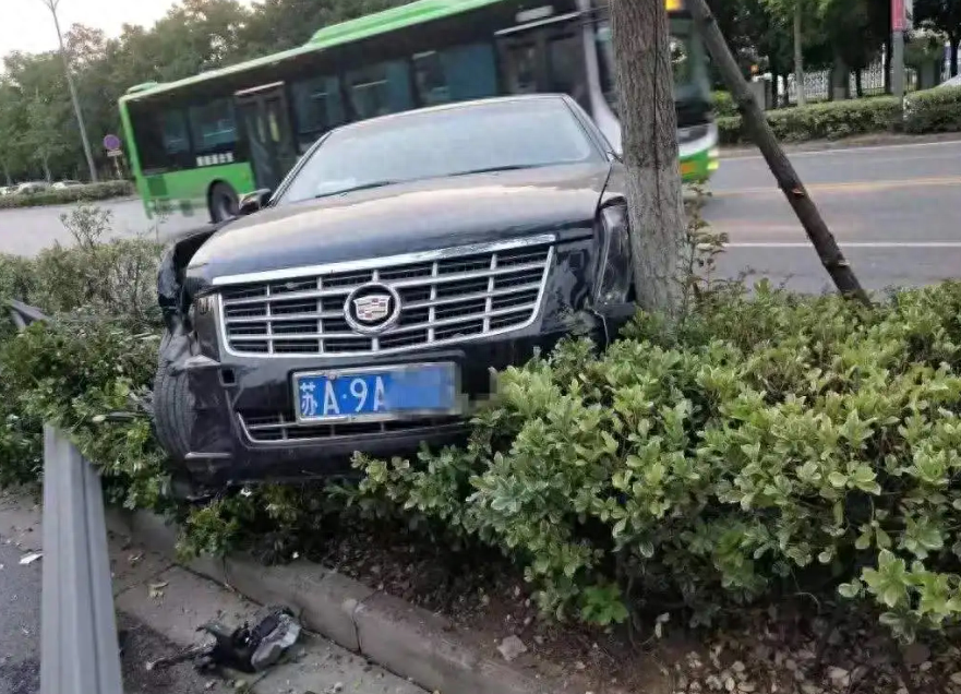 交通事故需要扣車嗎_交通事故需要扣車嗎_交通事故需要扣車嗎