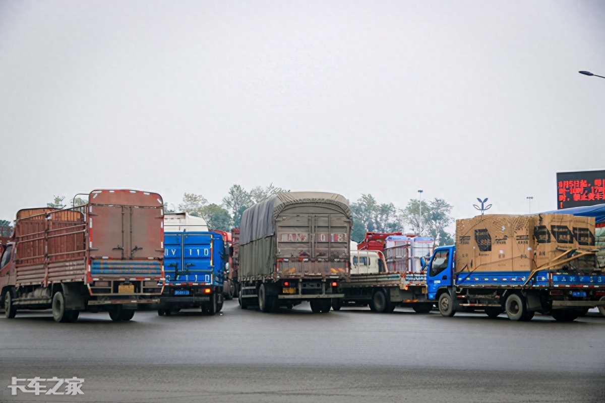 襄陽(yáng)二手車直賣網(wǎng)_襄陽(yáng)出售二手車_襄陽(yáng)二手車交易市場(chǎng)