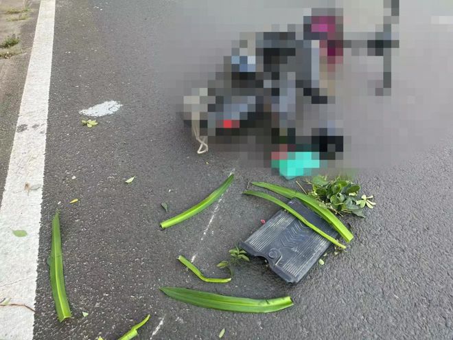 單方事故造成一人死亡_小型汽車發(fā)生交通事故造成人員死亡_小型汽車發(fā)生事故造成人員死亡