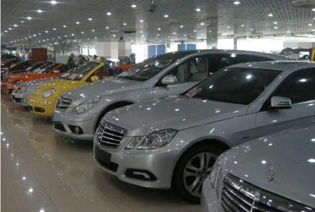 賣二手車劃算嗎_買二手車比較劃算_什么時(shí)候賣二手車比較劃算一點(diǎn)